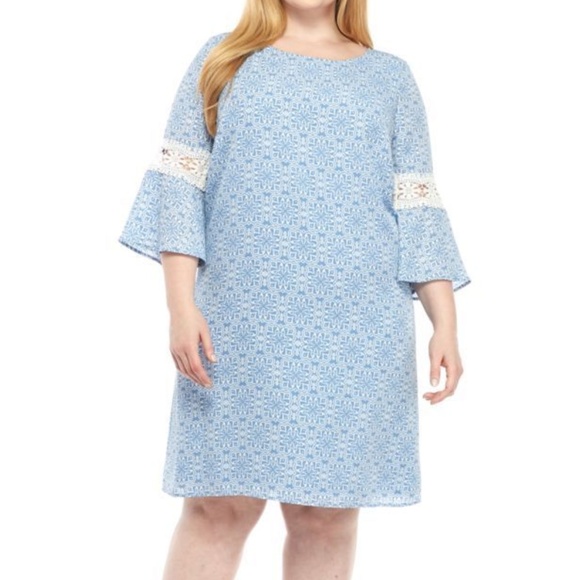 Luxology Crochet Bell Sleeve Shift Dress Plus Size 24 Blue White Boho NWT - Picture 1 of 7